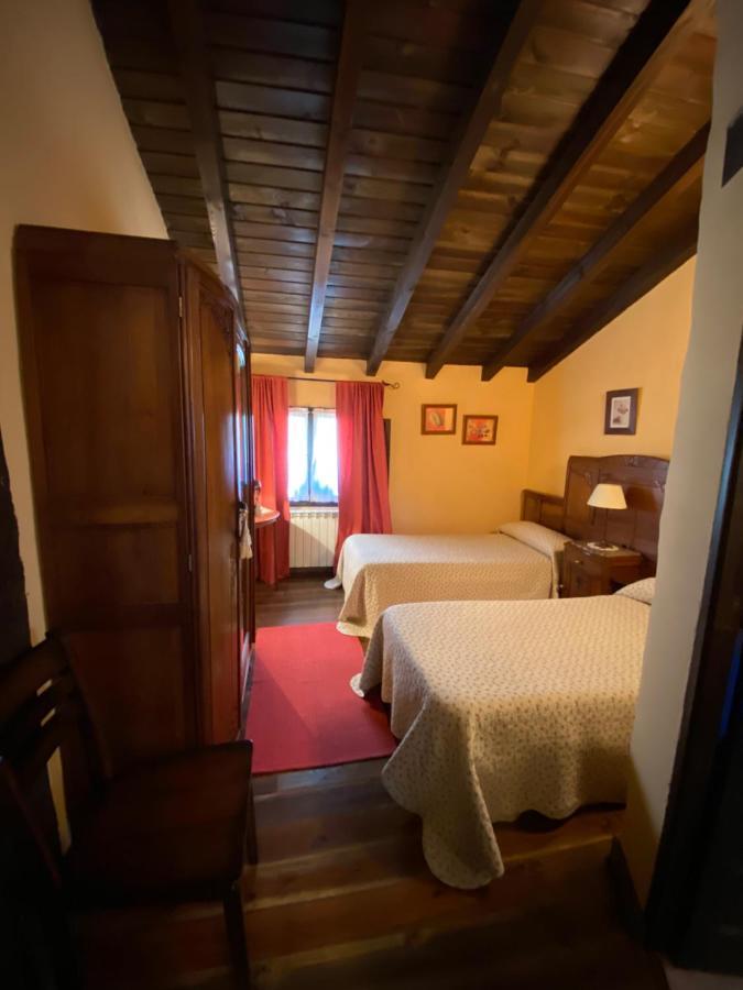 Casa Rural Dos Reales San Cristobal de Boedo Buitenkant foto