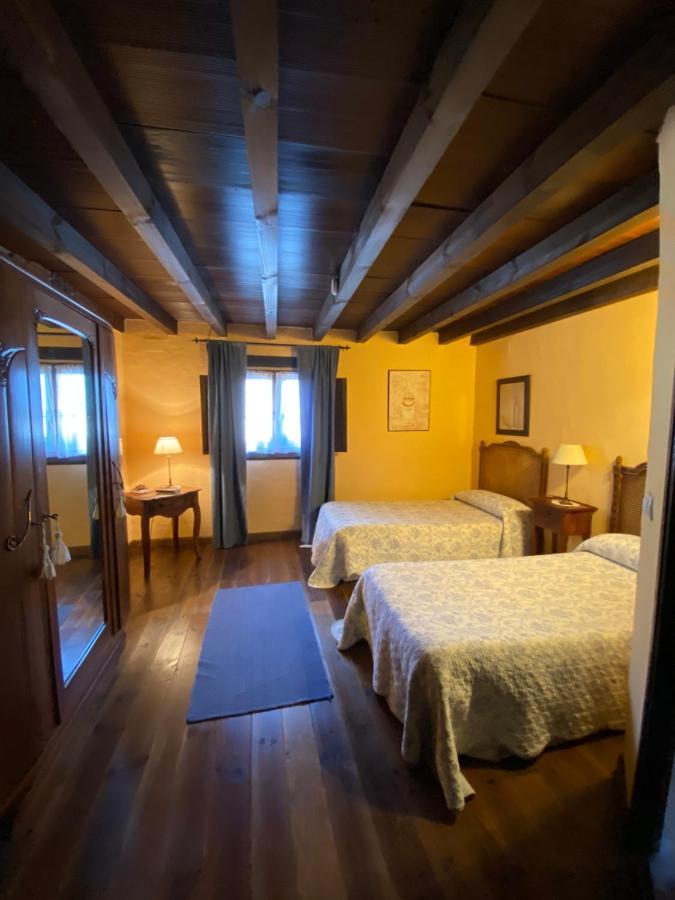 Casa Rural Dos Reales San Cristobal de Boedo Buitenkant foto